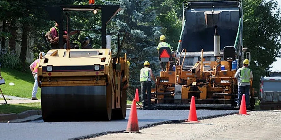 Bemessung flexibler Fahrbahnen in Lübeck – Geotechnische Grundlagen für tragfähigen Asphalt